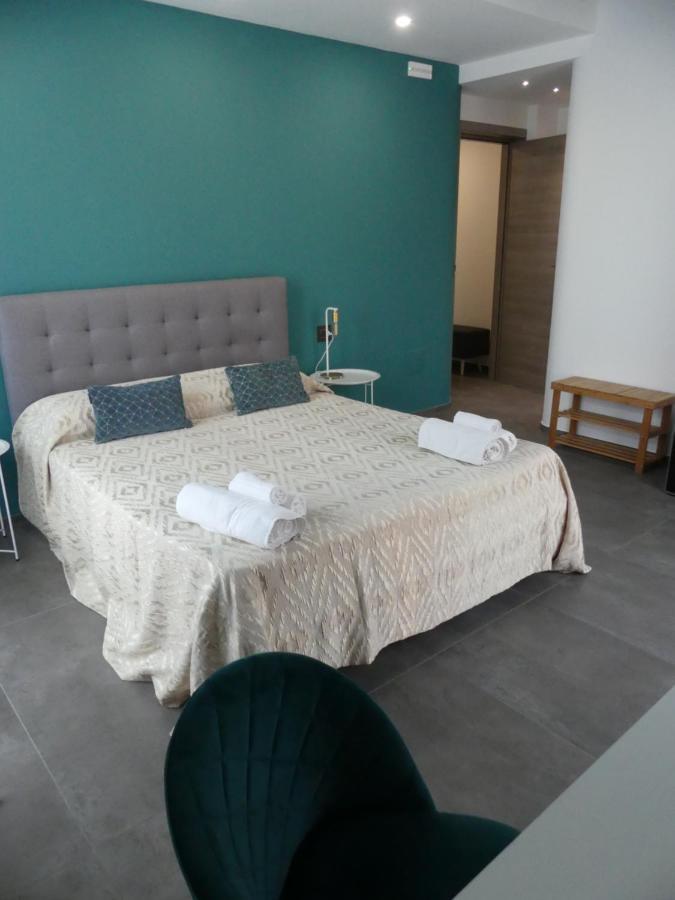 Albergo Piazza Risorgimento بورتو سيساريو المظهر الخارجي الصورة